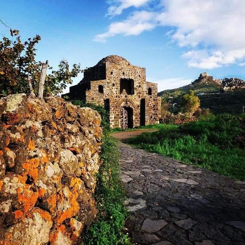 Animosa Suites Castiglione De Sicilia Exterior photo